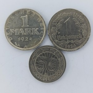 1 Marka 1924 A, 1 Reichsmark 1934 D (hrany), 50 Rpf 1927 D, 3 ks