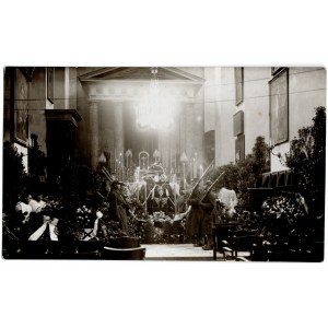 [BANDURSKI Władysław bp] Photograph from the funeral ceremonies of Bishop Władysław Bandurski at the Archcathedral Basilica of St. Stanislaus and St. Ladislaus in Vilnius. ca March 10, 1932]