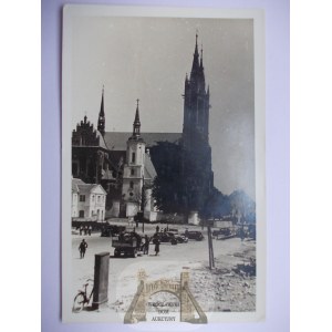 Bialystok, kostol, autá, asi 1940