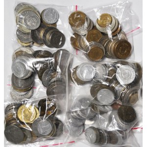 Europa, duży zestaw 900 gram monet państw wschodnich