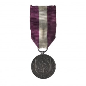Srebrny Medal Za Długoletnią Służbę ze wstążką