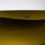 Sklárna Krosno, olivová váza slza, počátek 21. století.