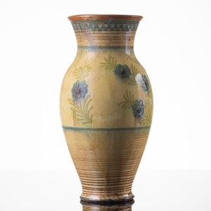 Genossenschaft Kamionka in Lysa Gora, Vase mit Blumenmotiv, 1960er/70er Jahre.