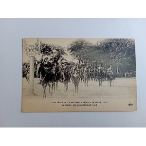 POSTCARD PARIS PARIS SOLDIERS ARMY PARADE HORSES PRE-WAR 1919