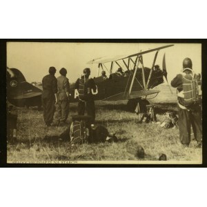 Fallschirmjäger beim Start