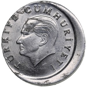 Turkey 1 Lire 1987 - Mint error
