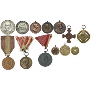 Zestaw, odznaczenia, medale, żeton (13szt.)