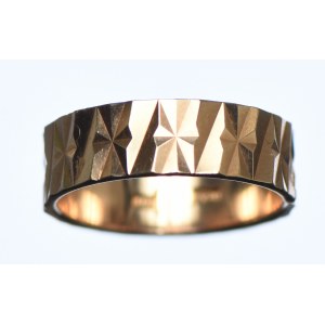 Gold ring - 4.07 g