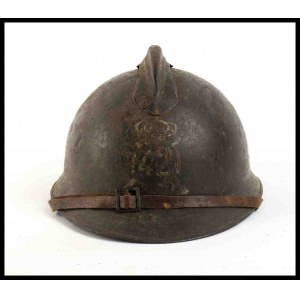 ITALY, Kingdom Great War M16 helmet with Catanzaro regiment infantry frieze