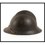 ITALY, Kingdom Great War M16 helmet with Catanzaro regiment infantry frieze