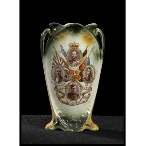 UNITED KINGDOM Patriotic vase