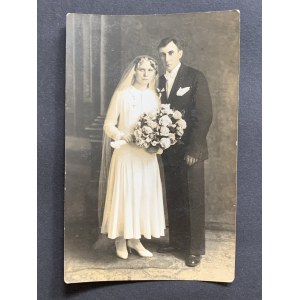 PIOTRKÓW TRYBUNALSKI. Hochzeitsfoto [1932].