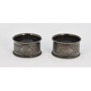 Pair of napkin holders with pearled edges