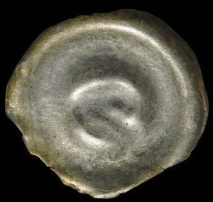 Quarter breakup, Brakteat - Eagle's head to the left