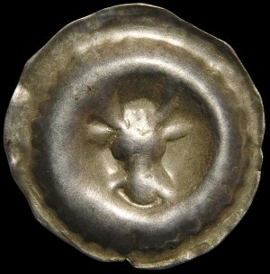 District breakup, Brakteat - Head of aurochs - beautiful