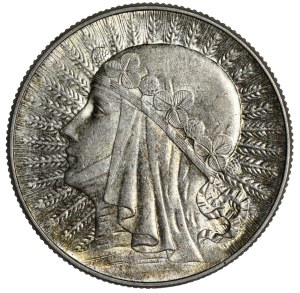 5 Gold Head of a Woman 1933