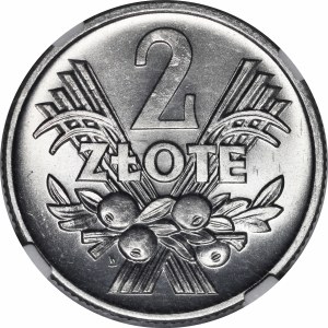 2 Gold Berries 1958