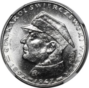 SAMPLE NIKIEL 10 gold 1967 Karol Swierczewski - in cap