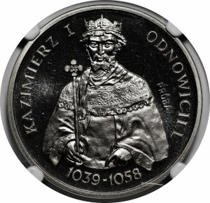 NICHOLS 200 gold 1980 Casimir I the Restorer - half figure