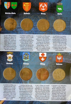 Set of 2 gold Historic Cities in Poland, 32 pieces