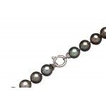 Tahitský perlový náhrdelník 2. polovica 20. storočia.
