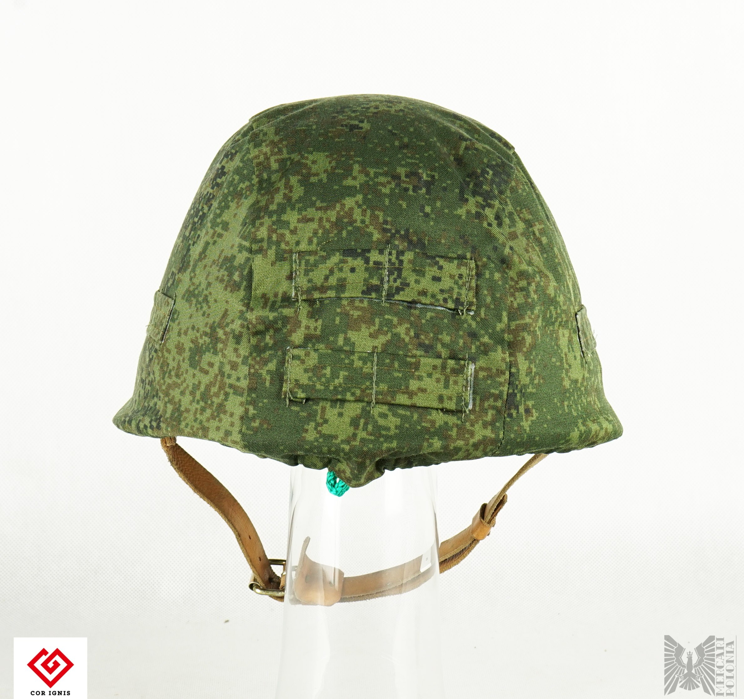 Soviet steel helmet wz. 68 with cover in EMR camouflage