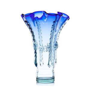 Shaded appliqued vase