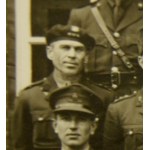 Zespół dokumentów oficera WP z okresu II RP i II wojny światowej (302)