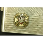Druhá republika, puzdro na cigarety s odznakom Asociácie dôstojníkov v zálohe. Strieborná (557)