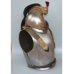 Französischer Offizierskürass mit Helm 1815 - 1839.(637)