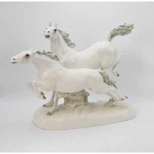 PORZELLANFABRIK L. HUTSCHENREUTHER AG, Pair of galloping horses