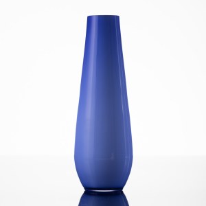 Tarnowiec Glassworks, Cobalt vase, pattern 644/28, early 21st century.