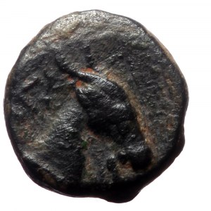 Aeolis, Aigai. Ae,(Bronze, 1.10 g 10mm), 4th-3rd centuries BC.