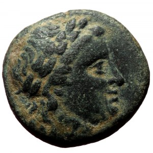 Aeolis, Aigai, Ae,(Bronze, 4.56 g 15 mm), Circa 300-200 BC.
