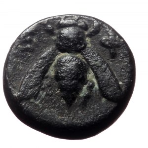Ionia, Ephesos, AE, (Bronze, 1.23 g 10mm), Circa 375-325 BC.