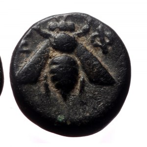 Ionia, Ephesos, AE, (Bronze, 1.17 g 10 mm), Circa 375-325 BC.