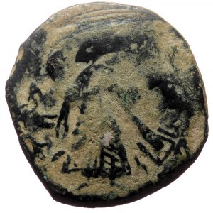 Islamic, Umayyad Caliphate (Arab-Byzantine coinage) 'Abd al-Malik ibn Marwan (AH 65-86 / AD 685-705). Æ Fals (Bronze, 21