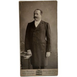 Kartonová fotografie - portrét muže - Hirschberg - Jelenia Góra