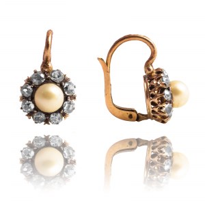Vintage earrings with pearls and diamonds