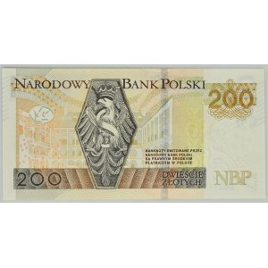 200 złotych 2015 - BS 0111110 - numer radarowy
