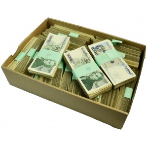GIGANT SET, Banknotes of the People's Republic of Poland, 10-100,000 zlotys 1975-1993 (approx. 2,600 pieces).