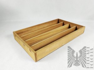 Drawer to store and organize your collection