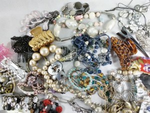 Huge jewelry set