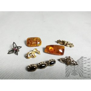 Vintage Jewelry Set - Brooches