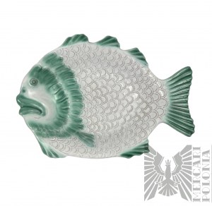 Faience platter in the shape of a fish