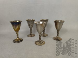 Set of 5 plated wine goblets