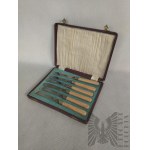 19th/20th Century - Set of Knives in Original Box