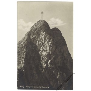 TATRY. Kríž na vrchole Giewont. Foto: T. a S. Zwoliński