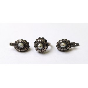 Europe, Earrings and ring set