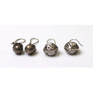 Europe, Set of author earrings